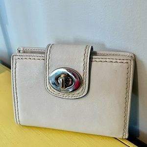 Coach white/off white wallet